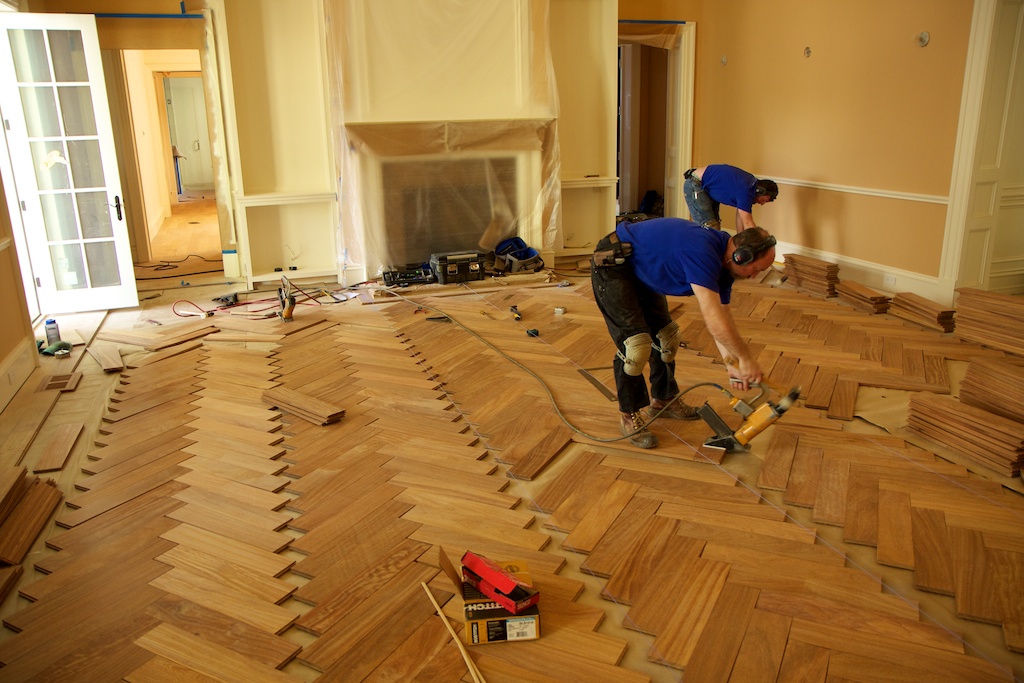 herringbone Archives - Russell Hardwood FloorsRussell Hardwood Floors